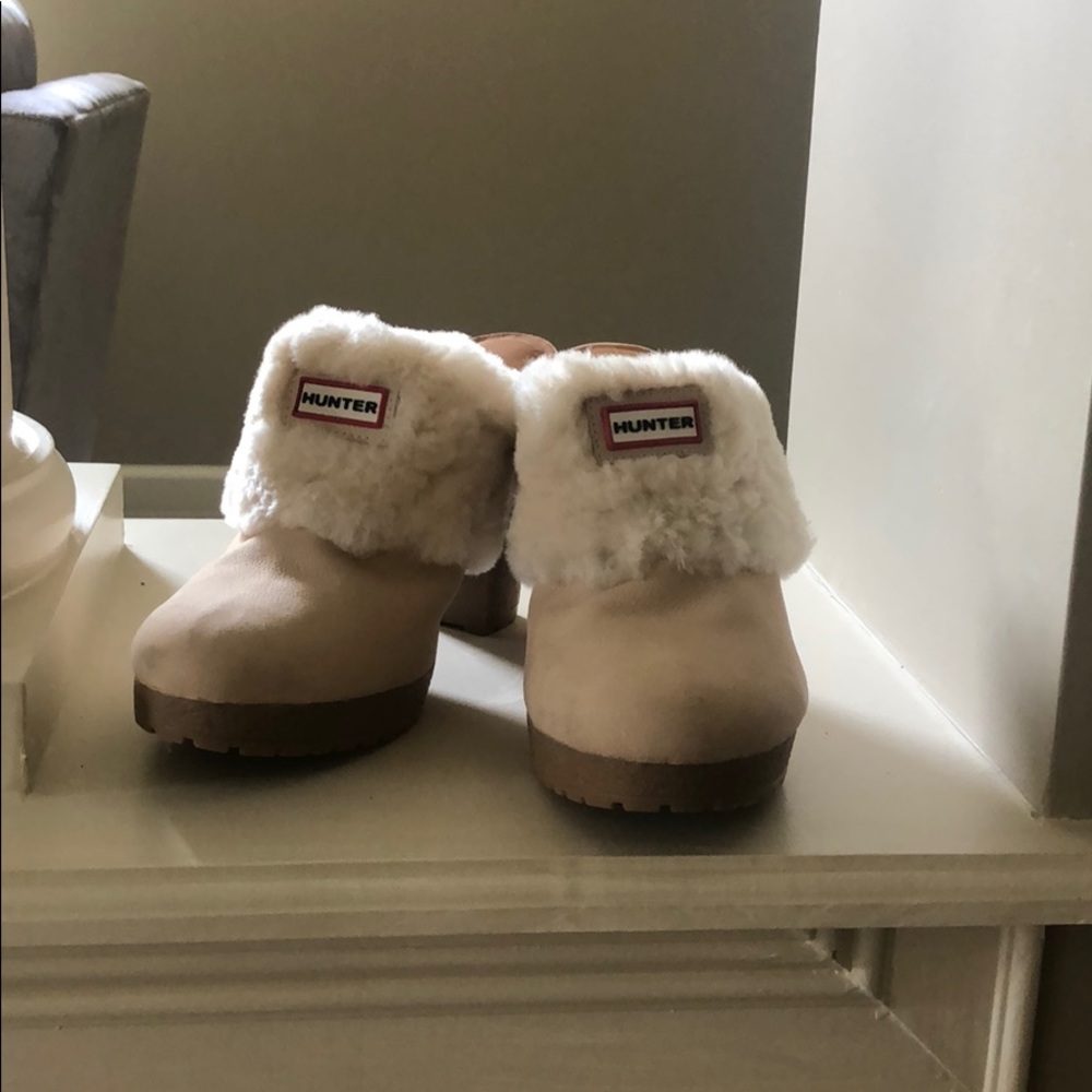 Hunter slip on boots